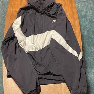 Nike half zip windbreaker/jacket